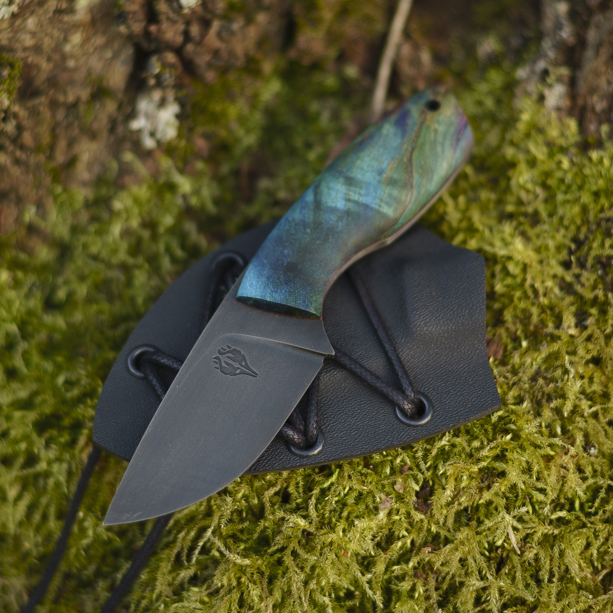 noz-prezent-dla-pary-walentynki-nietypowy-nec-noz-na-szyje-maly-kolorowy-prezent-slubny-dla-mezczyzny